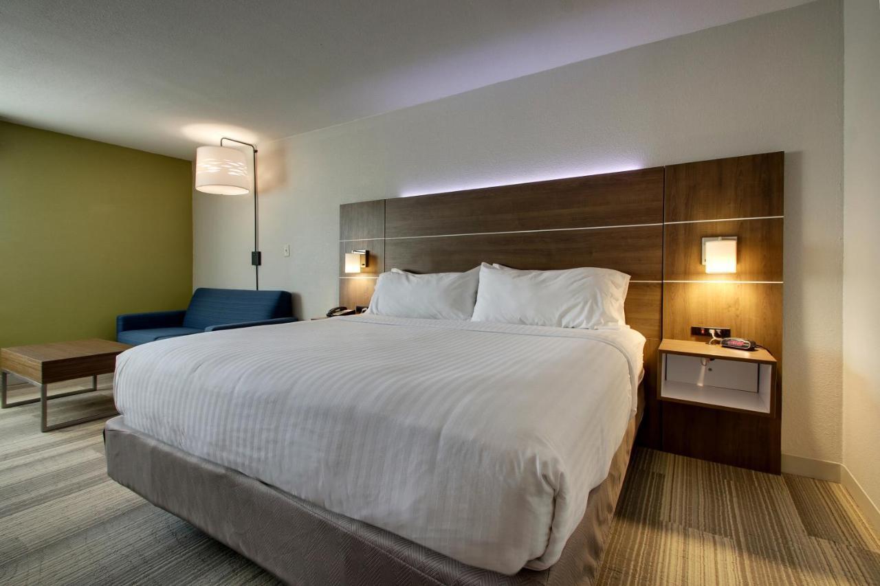 Holiday Inn Express & Suites Wapakoneta By Ihg Exterior foto