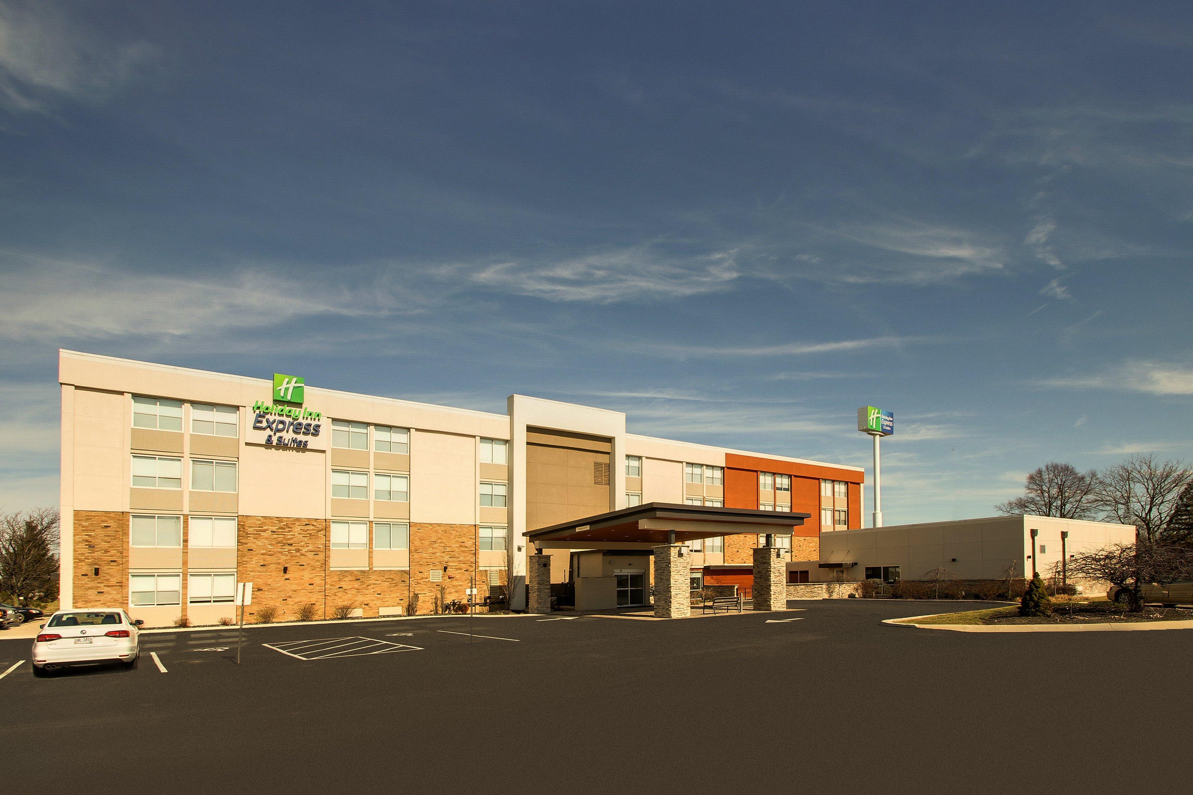 Holiday Inn Express & Suites Wapakoneta By Ihg Exterior foto