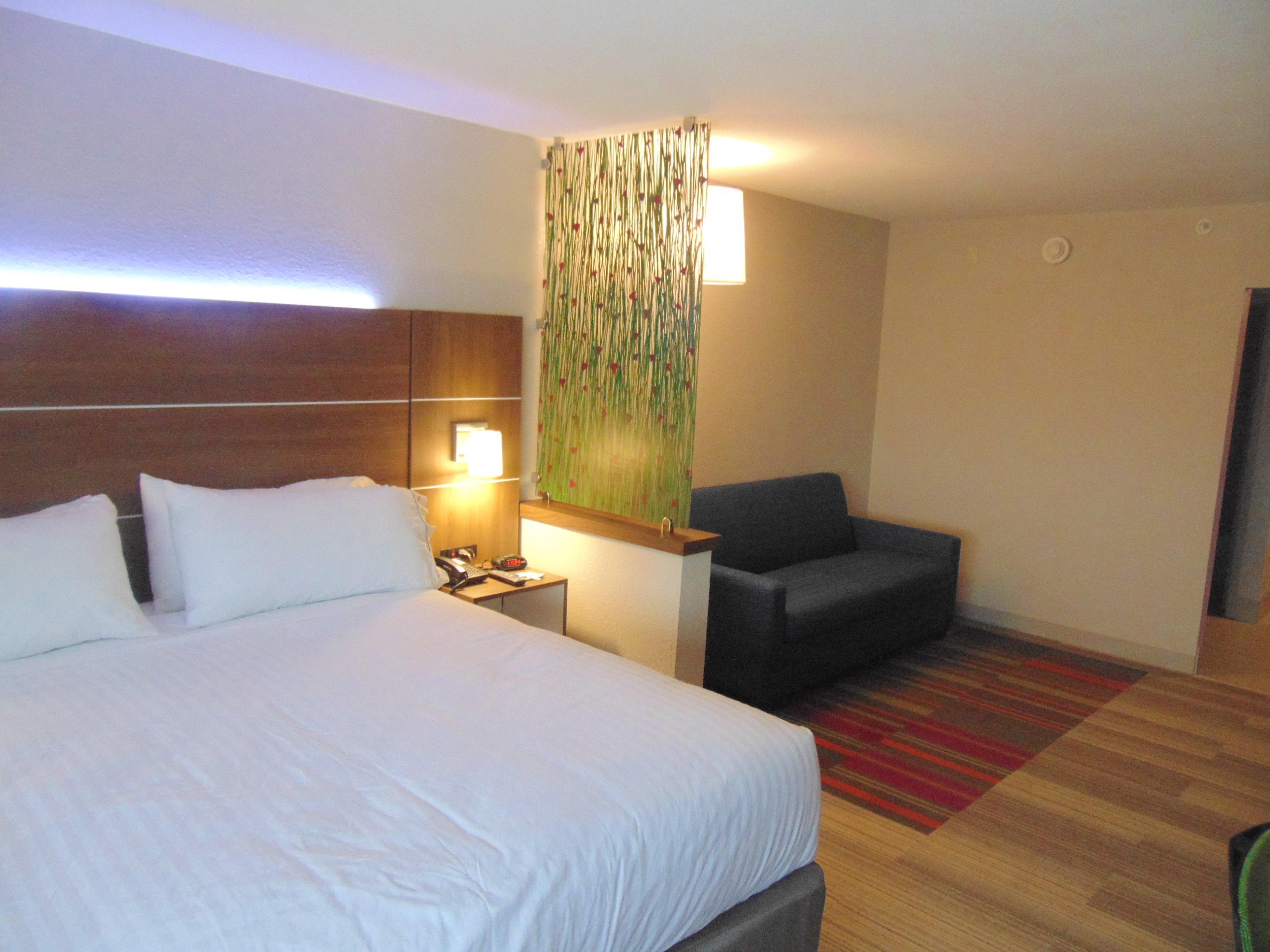 Holiday Inn Express & Suites Wapakoneta By Ihg Exterior foto